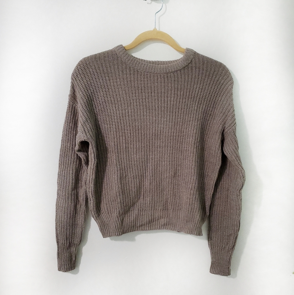 Urban Outfitters Gray Cropped Crew Neck Sweater XS